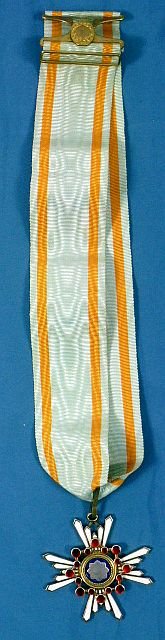 Japanese Order of Sacred Treasure 3rd Class — image 2