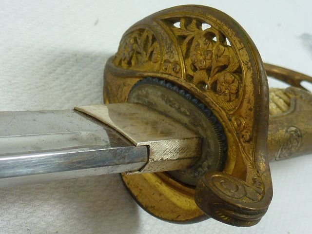 Japanese Army Officer Kyu-Gunto Sword — image 7