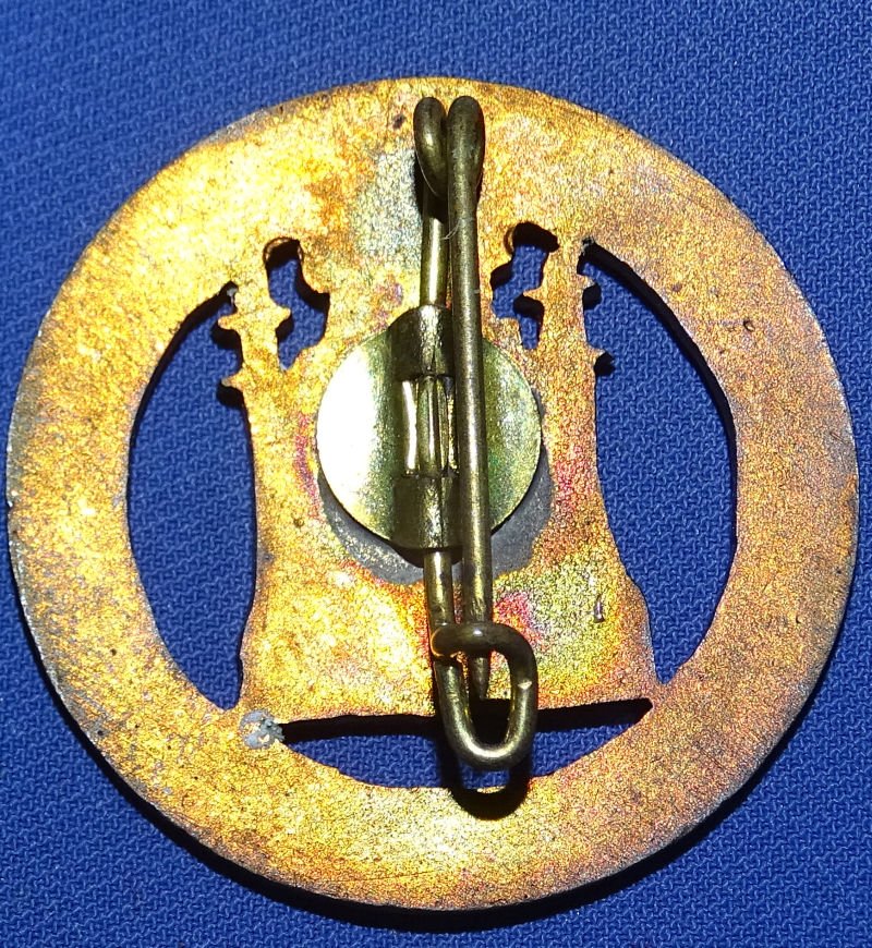 German Made 121st Signal Bn Crest/DI — image 2