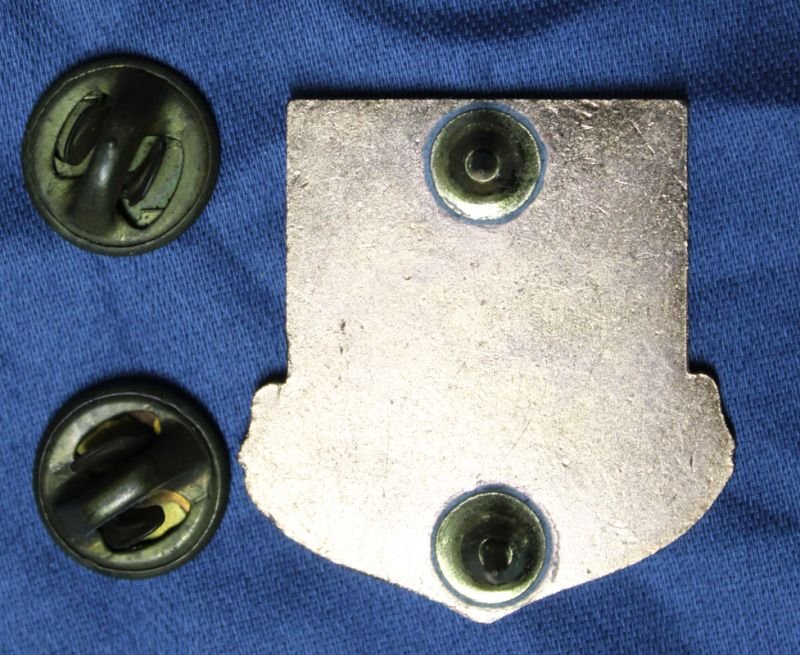 German Made 103rd Armored Crest DI — image 2