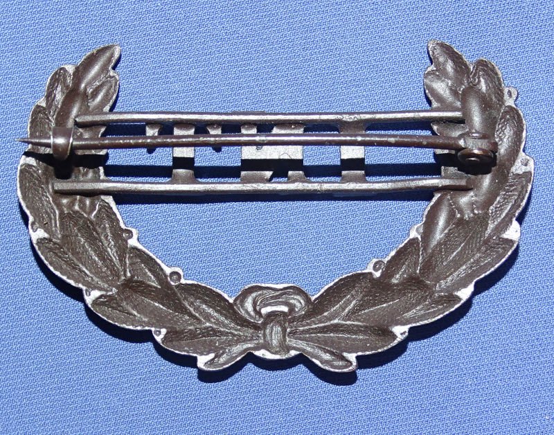 Army Interpreter Collar Insignia — image 2