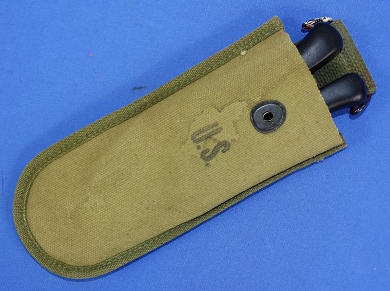 1945 Dated Wire Cutters in 1944 Dated Belt Pouch — image 5