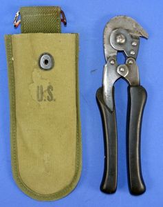 1945 Dated Wire Cutters in 1944 Dated Belt Pouch