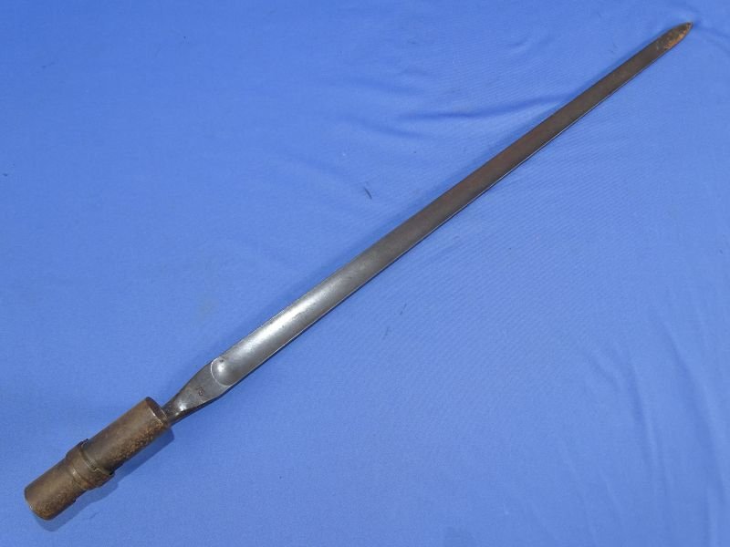 Model 1873 45/70 Socket Bayonet in 'USN' Scabbard — image 4
