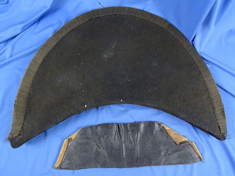 American Federal Period Officer's Bicorn Hat with Box — image 7