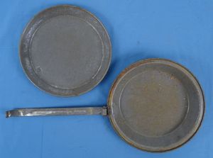Spanish American War Round Mess Kit Marked US