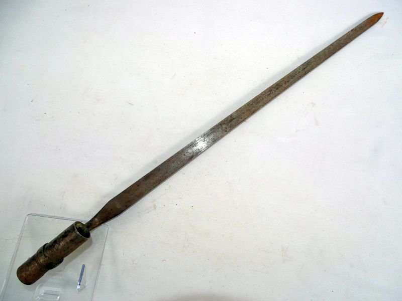 Federal Model 1855 Socket Bayonet With Model 1873 'US' Swivel Hanger Scabbard — image 4