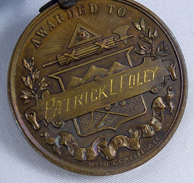 Cased and Named Colorado Spanish American War Medal in Mailing Box — image 4