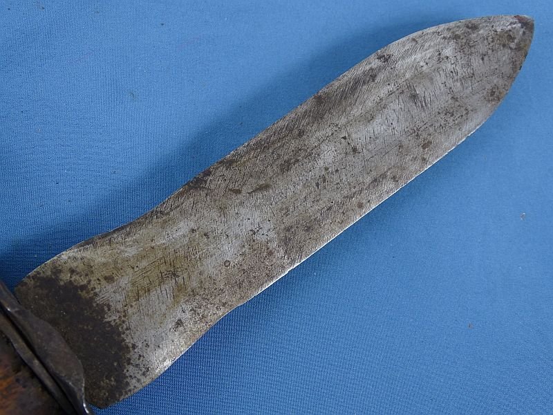 Confederate D Guard Bowie Knife with Tooled Leather Sheath and Shiloh Attribution Plate on a GAR Donation Plaque — image 5