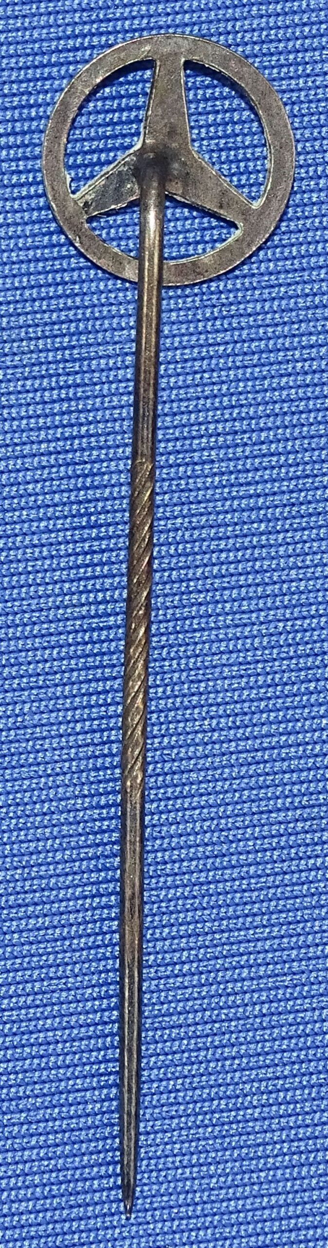 Mercedes Benz Employee Stickpin — image 2