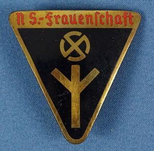N.S. Frauenschaft Member Badge