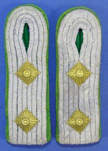 Pair German Army Panzer Grenadier Hauptmann Shoulder Boards