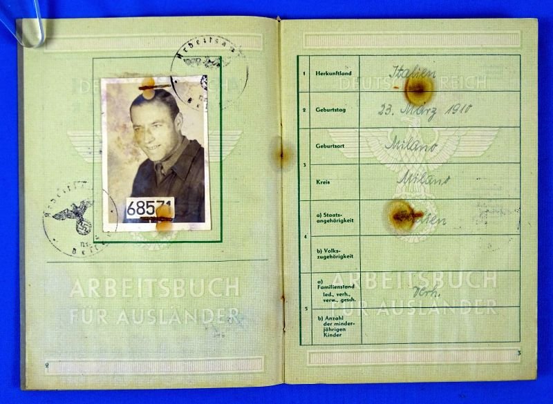 1944 German Arbeitsbuch fur Auslander and Arbeitskarte Issued to an Italian Worker — image 2
