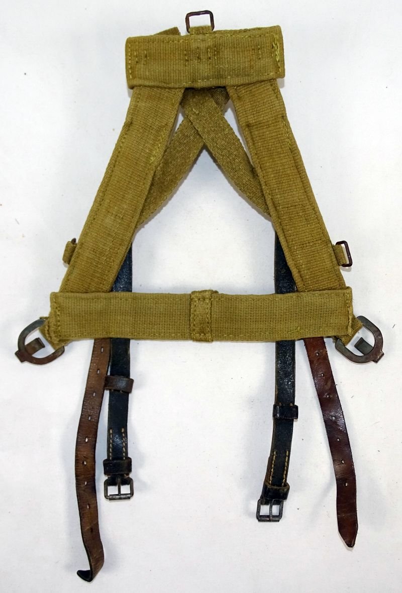 WWII German Combat Assault Pack A-Frame — image 2