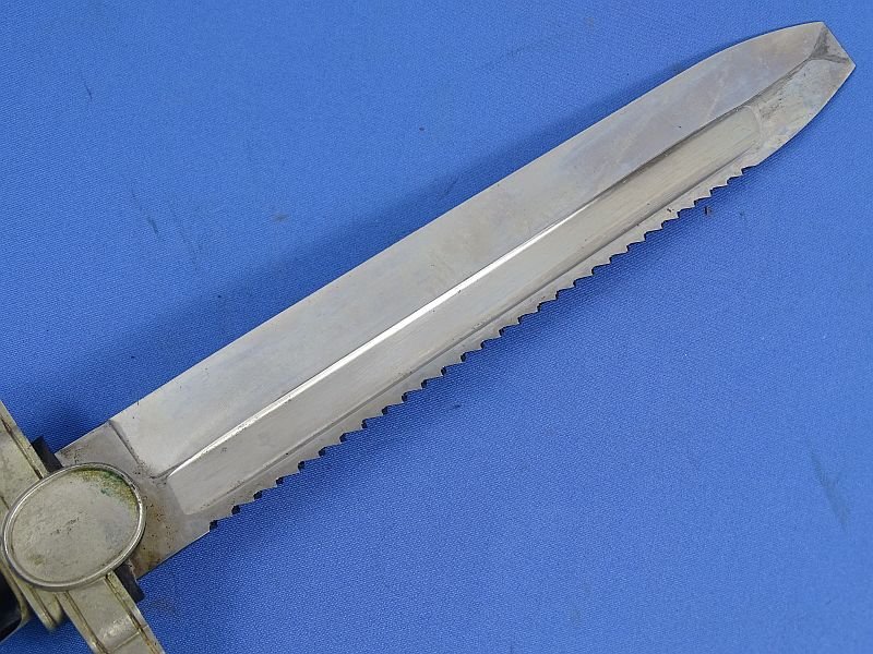 Red Cross EM/NCO Hewer with 1940 Dated Frog — image 5