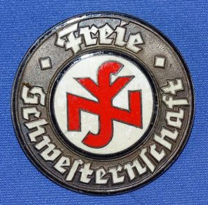 NSV 'Freie Schwesternschaft' Brooch by Hoffstätter