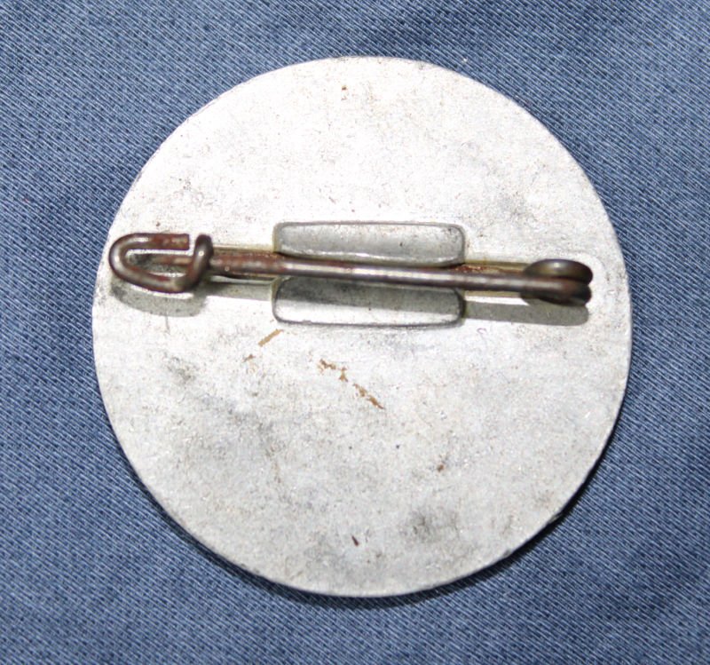 WWII German Workers Badge — image 2