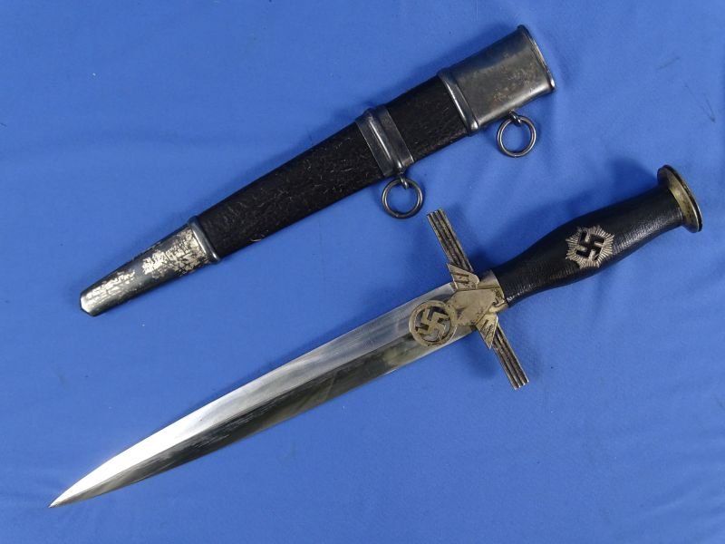 Uncleaned Second Model RLB Officer Dagger — image 2