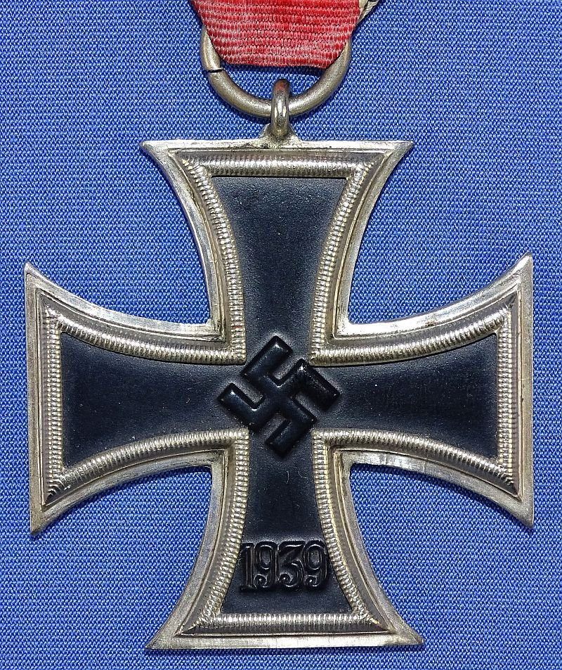'Schinkel' Form 1939 Iron Cross Second Class — image 2