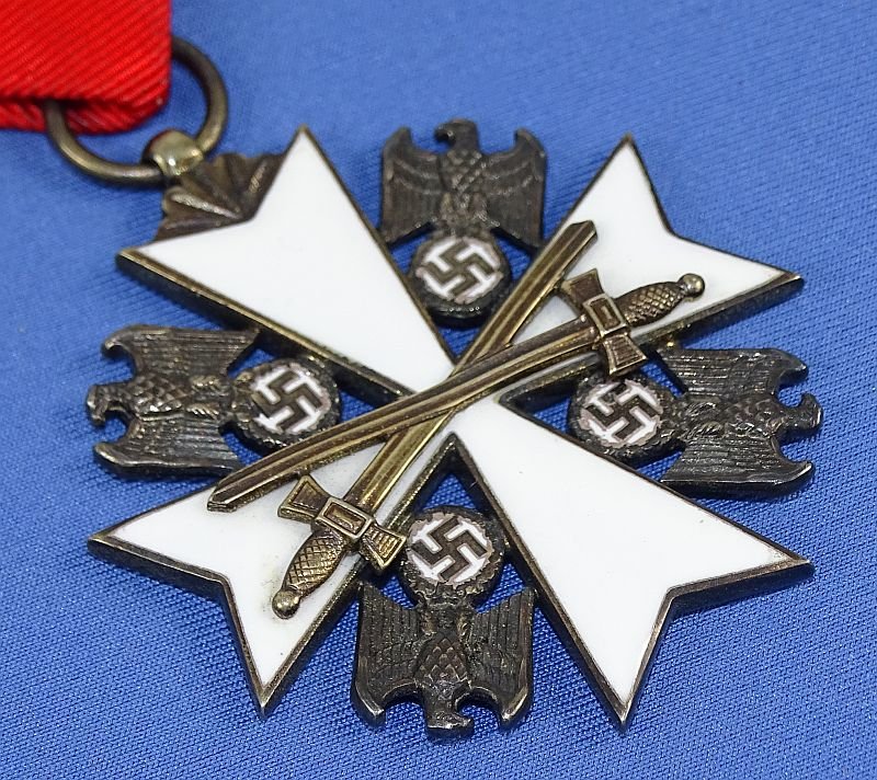 Order of the German Eagle Fifth Class with Swords Marked '900' and '21' (Godet & Company) — image 2