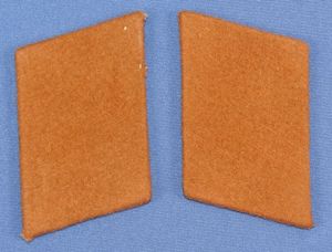 Pair Luftwaffe Signals Collar Tabs