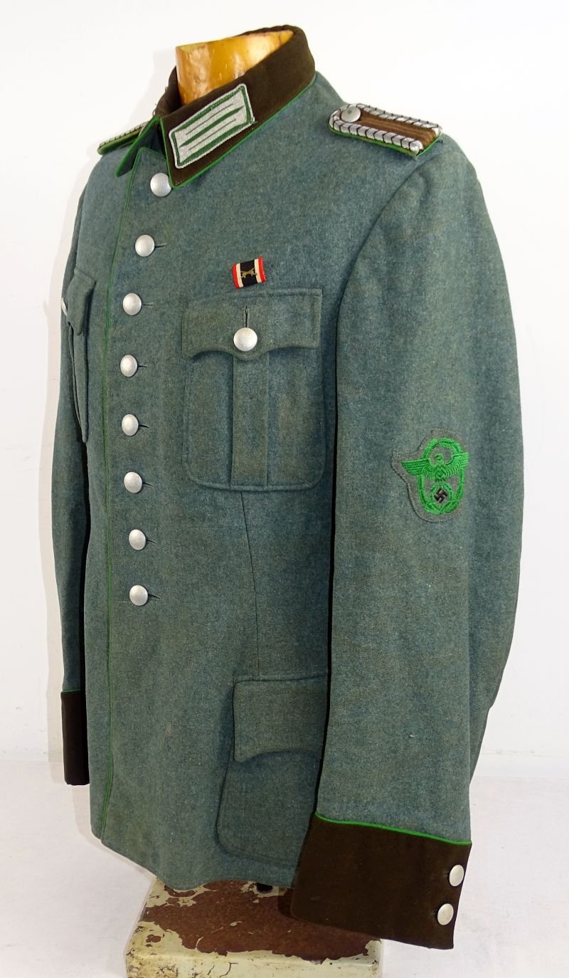 Third Reich Schutzpolizei Wachtmeister NCO Tunic — image 2