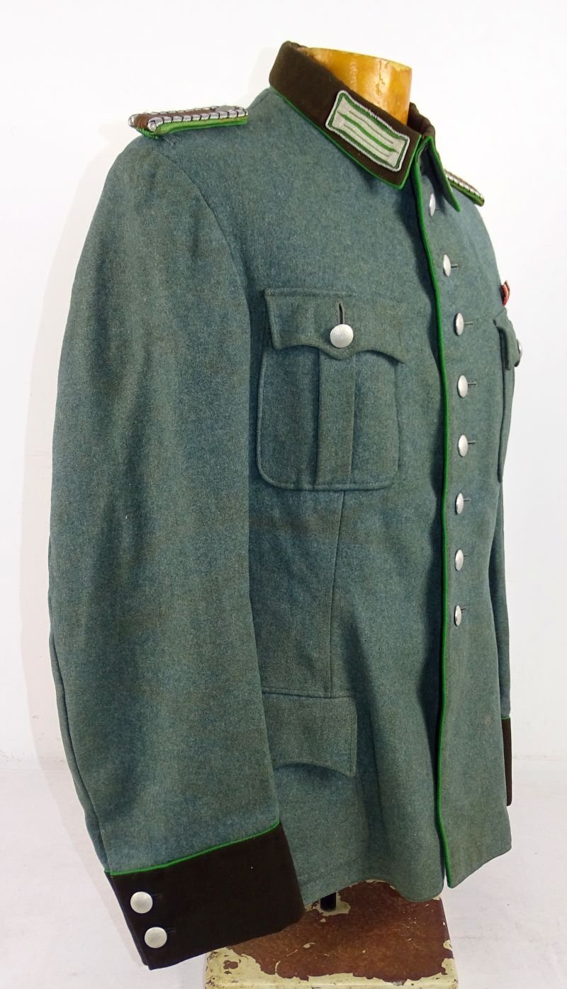 Third Reich Schutzpolizei Wachtmeister NCO Tunic — image 5