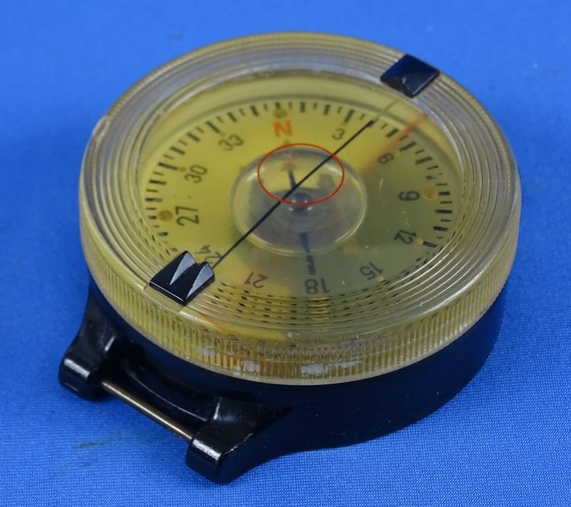 WWII Luftwaffe AK 39 Wrist Compass — image 2