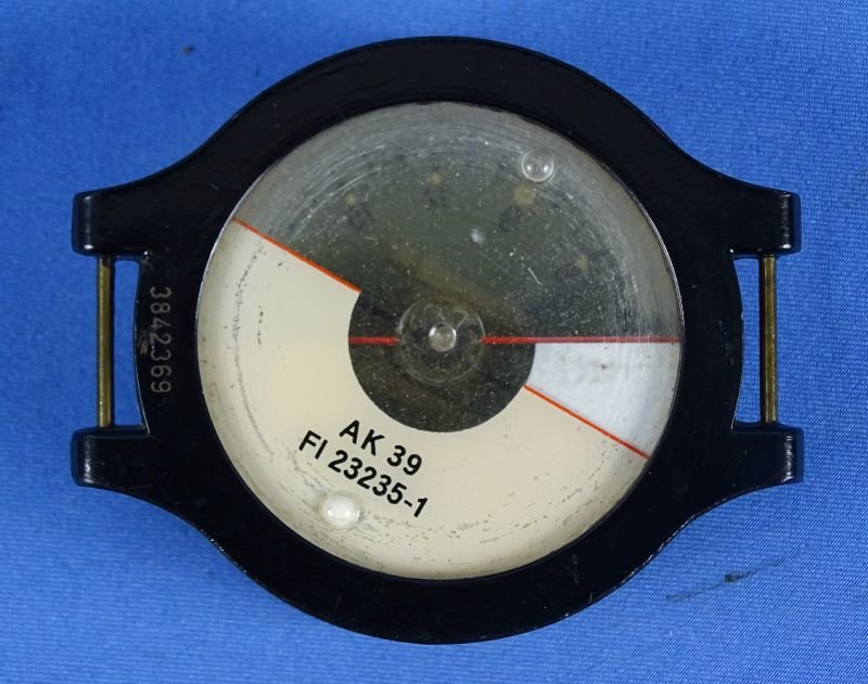WWII Luftwaffe AK 39 Wrist Compass — image 3