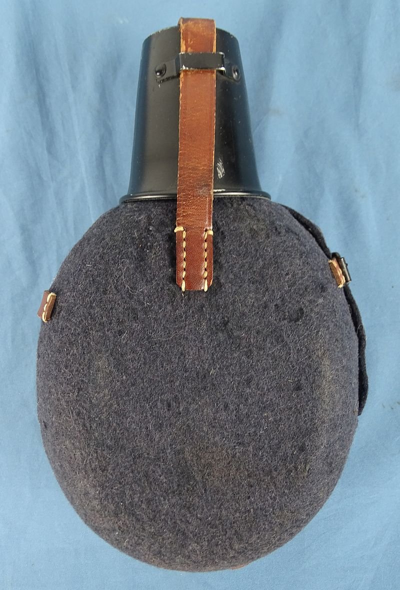 Luftwaffe M31 Canteen — image 2