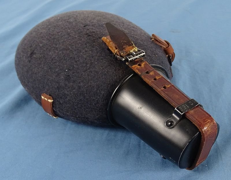 Luftwaffe M31 Canteen — image 3