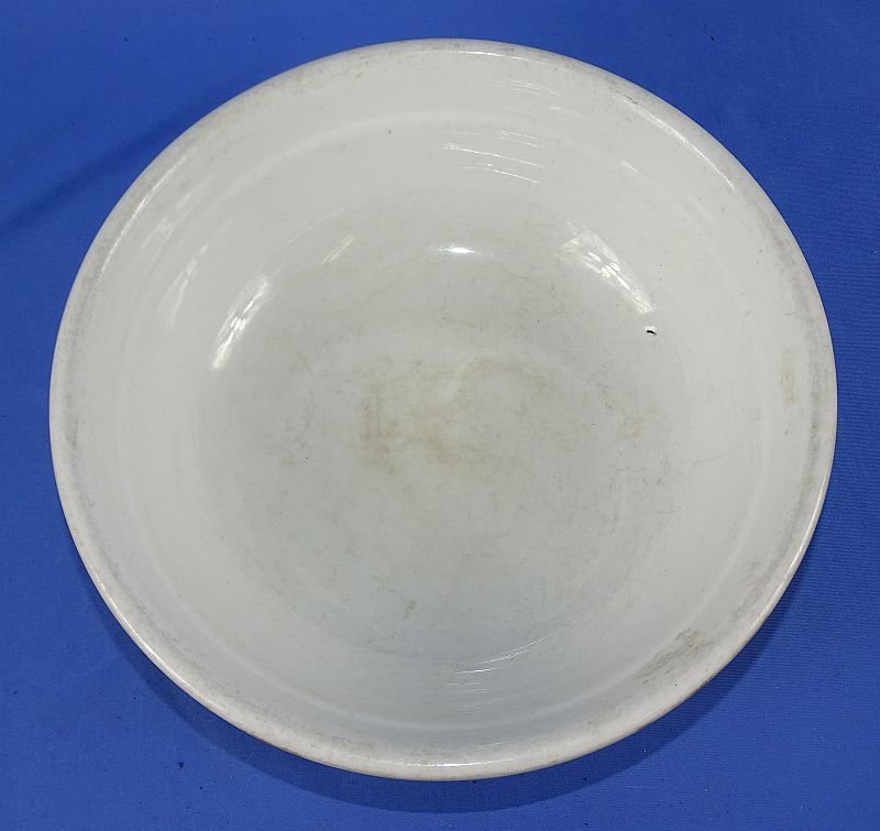 Large 8-1/2 inch DAF Labor Front Serving Bowl — image 4