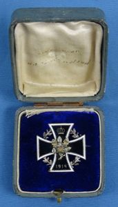 Cased Imperial German Ladies Patriotic Enamel Iron Cross Brooch