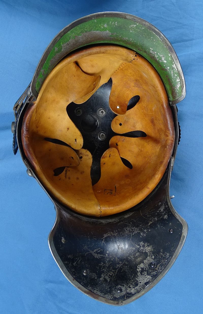 1915 Dated Imperial Prussian Jaeger Zu Pferde Lobster Tail Helmet — image 7