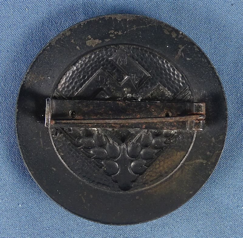 1941 Dated Female RAD Labor Service Arbeitsmaid Rank Brooch — image 2