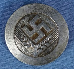 1941 Dated Female RAD Labor Service Arbeitsmaid Rank Brooch