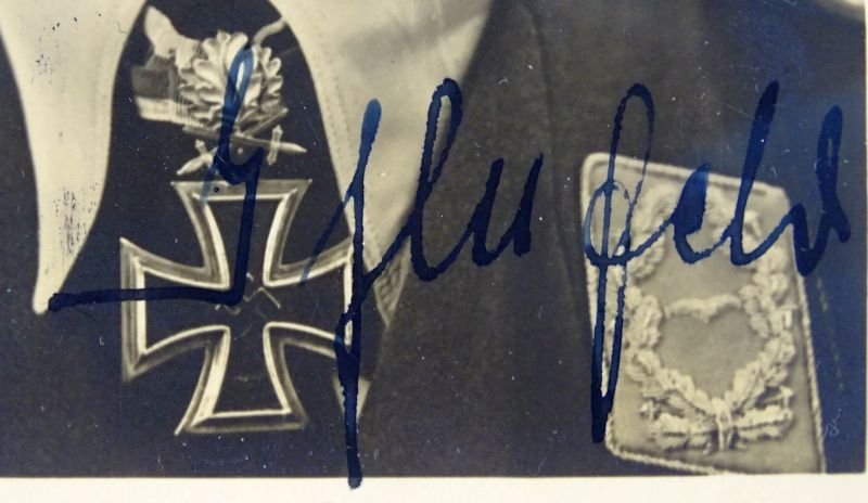 Signed Photo Postcard of Luftwaffe Fighter Ace Herbert Ihlefeld, Recipient of the Knight's Cross with Oak Leaves and Swords — image 2