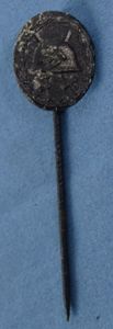 1939 Wound Badge in Black Stickpin