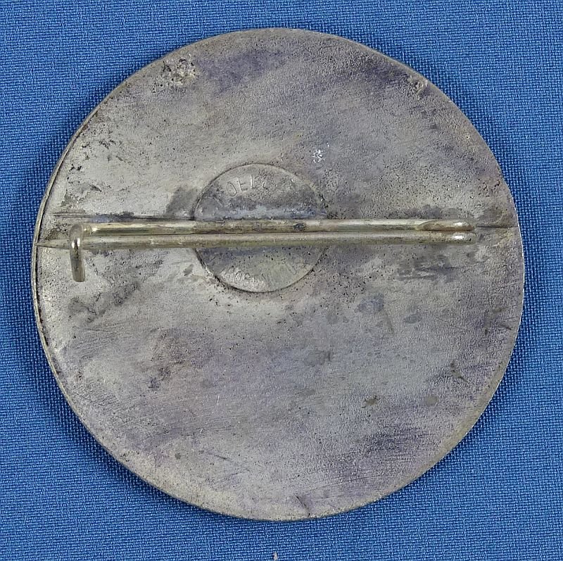1944 DSVB State Shooting League Wehrmann Badge — image 2