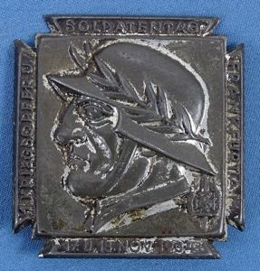 1934 Soldatentag Frankfurt Tinnie