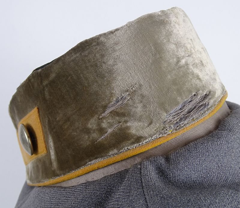 Imperial German Tunic of a Hauptmann of Infantry Regiment 124 (6.Wurttembergisches) 'Kaiser Wilhelm I' — image 6