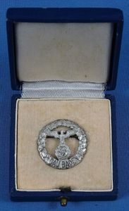 Cased Gau Baden Honor Badge for Women in Silver by …