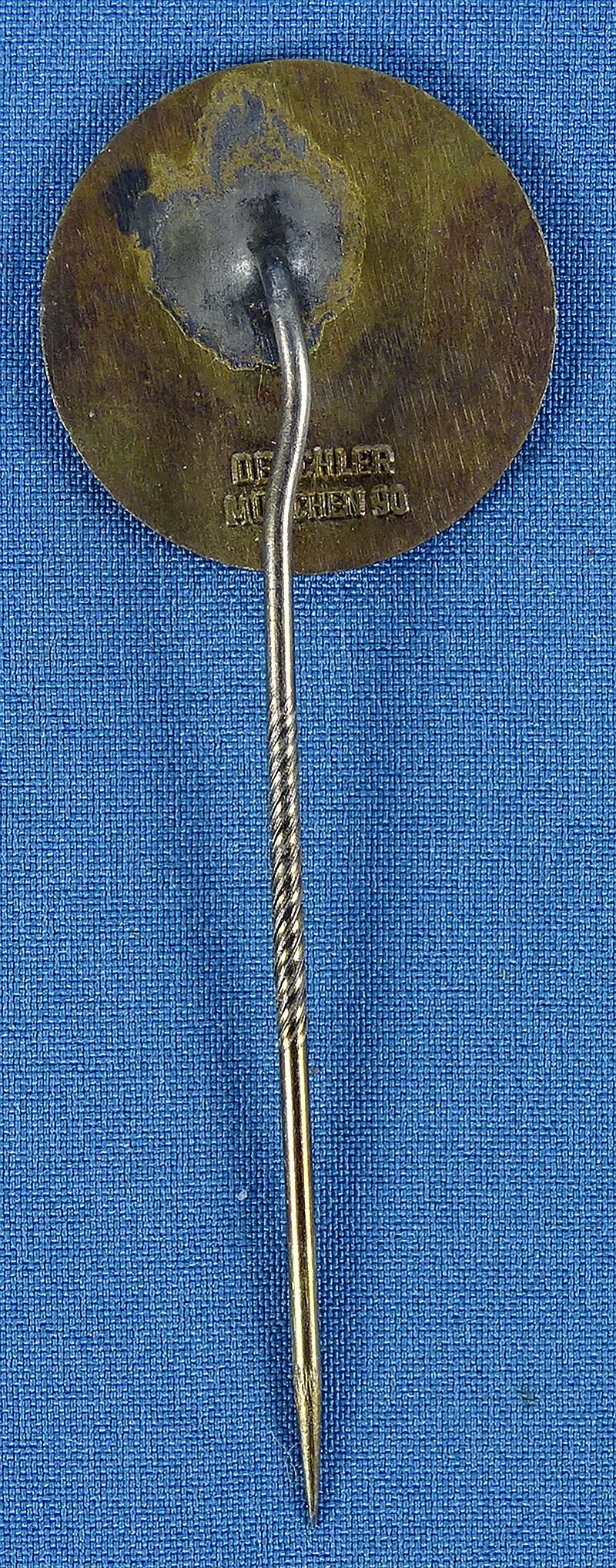 ADAC German Automobile Club Honor Badge in Gold Stickpin by Deschler — image 2