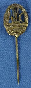 ADAC German Automobile Club Gau Wurttemberg Member Badge Stickpin
