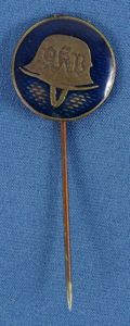 Austrian AKV Allgemeiner Krieger Verband War Veterans Organization Stickpin