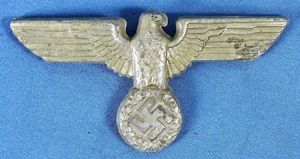 Political Style Eagle Visor Cap Insignia RZM M1/3