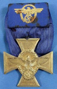 Court Mounted Police 25 Year Service Cross