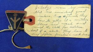 Deutsches Frauenwerk Badge RZM M1/72 with Note