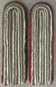 Pair Luftwaffe Official's Shoulder Straps