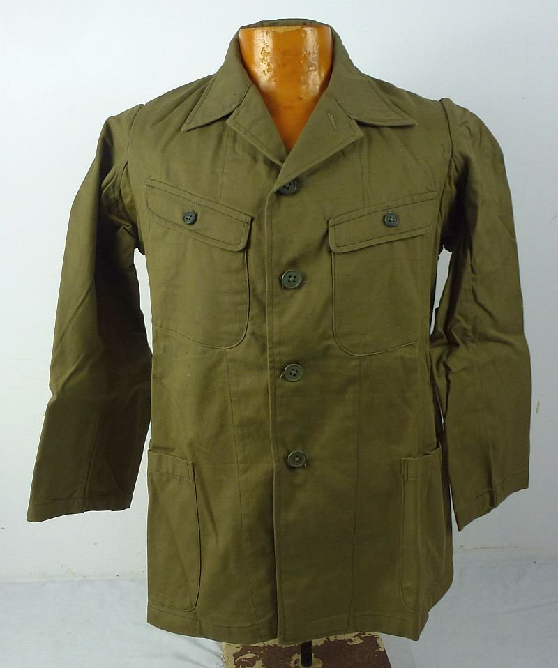 Near Mint WWII Japanese Navy Seaman / CPO Green Cotton Uniform — image 2